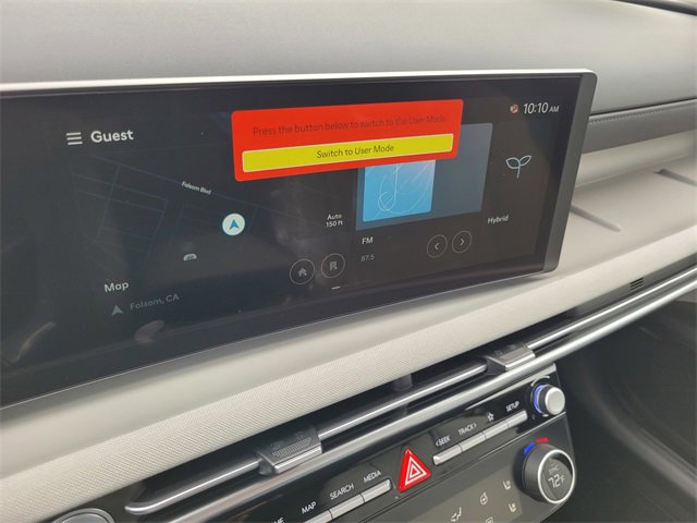 New 2025 Hyundai Tucson Limited image 17