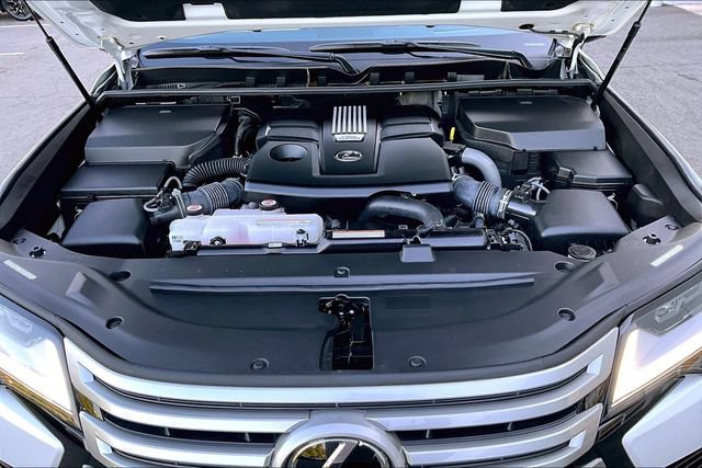 Certified 2025 Lexus LX 600 4WD w/ Accessory Package (2T) image 30