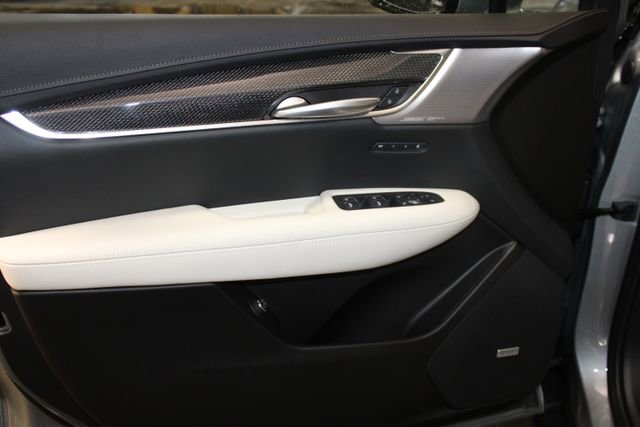 New 2026 Cadillac XT5 Sportv AWD/4WD image 10