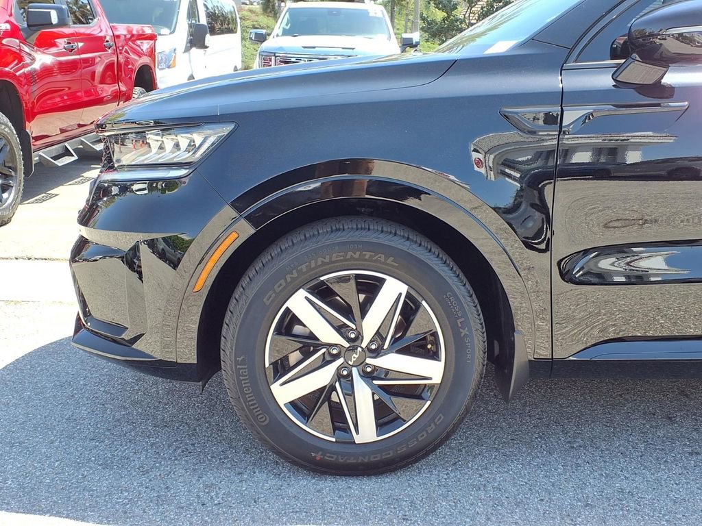 Certified 2023 Kia Sorento S image 13