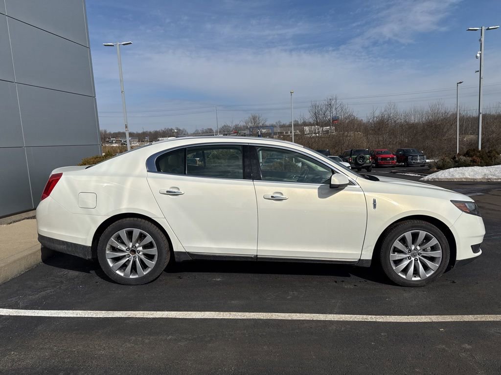 Used 2013 Lincoln MKS image 5