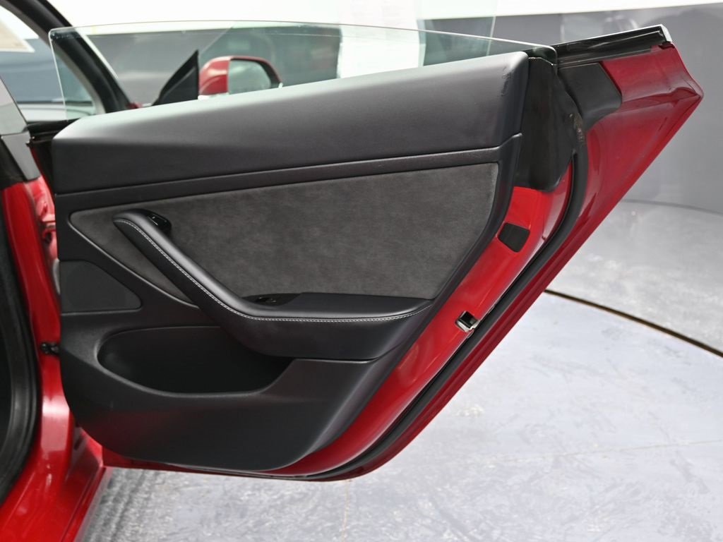Used 2020 Tesla Model 3 Standard Range Plus image 38