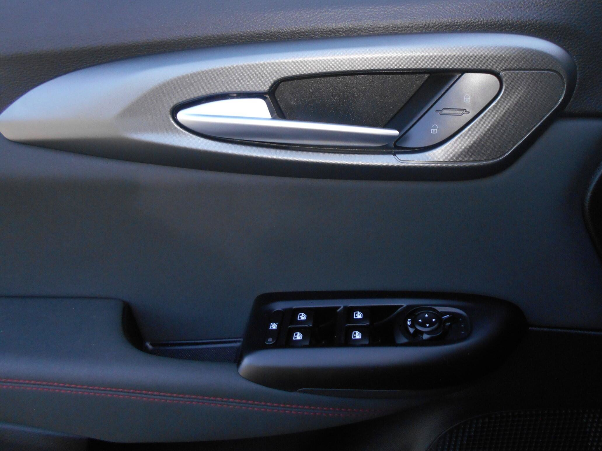 Used 2024 Dodge Hornet GT w/ Cold Weather Group AWD/4WD image 18
