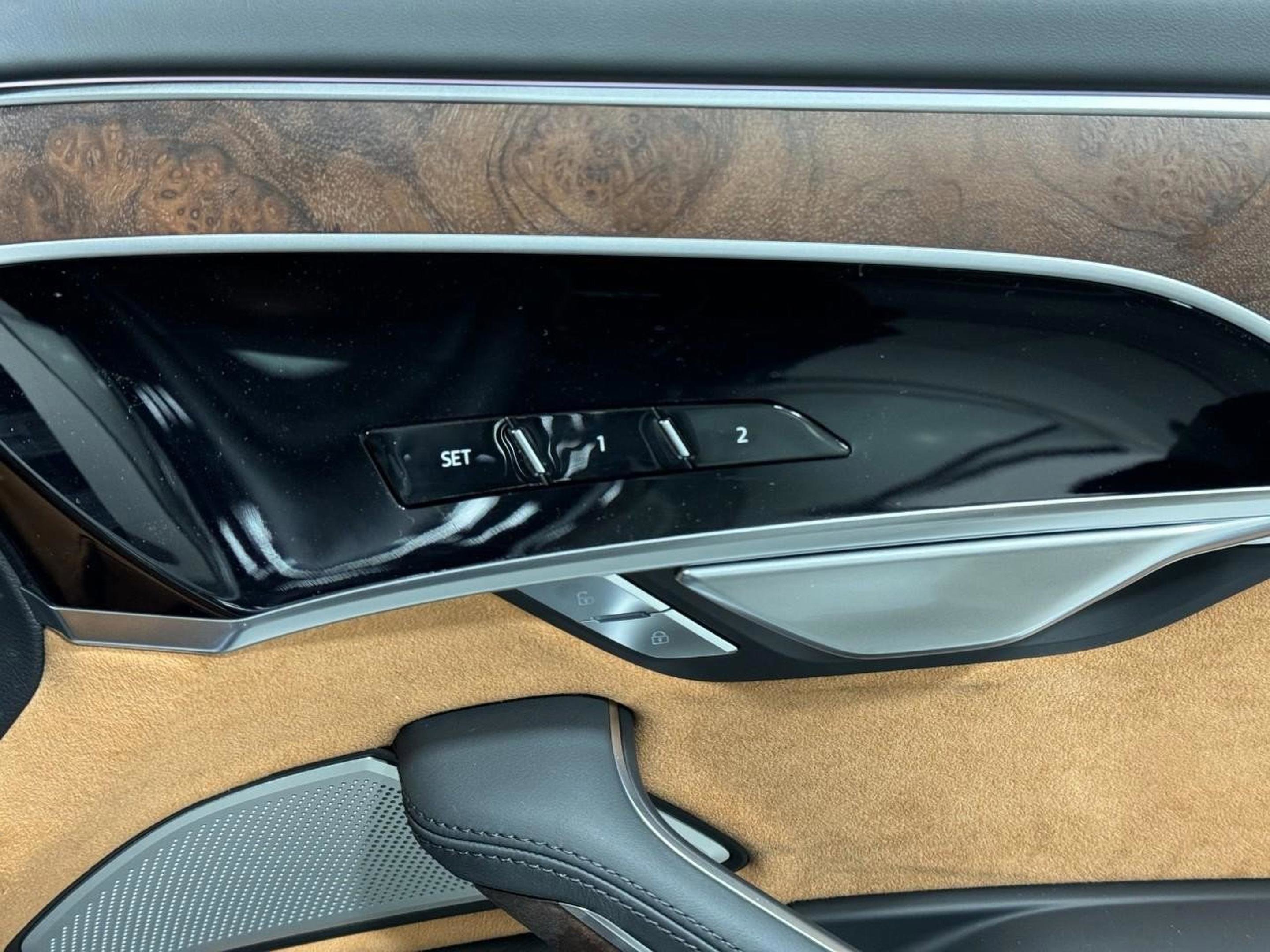 New 2026 Audi A8 L 3.0T image 21