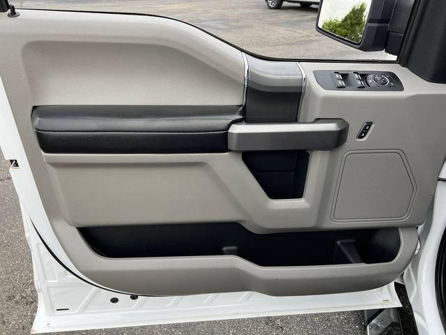 Used 2019 Ford F150 XLT w/ Equipment Group 302A Luxury AWD/4WD image 10
