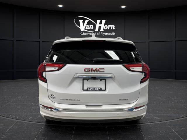 Used 2024 GMC Terrain Denali w/ Denali Premium Package image 14