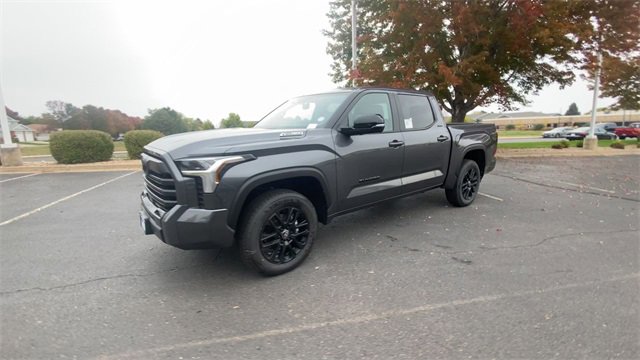 New 2026 Toyota Tundra Limited image 4