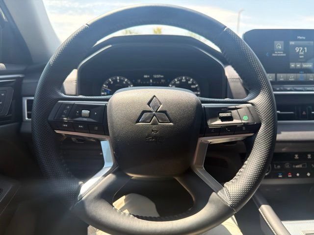 Used 2024 Mitsubishi Outlander SEL Black Edition AWD/4WD image 45