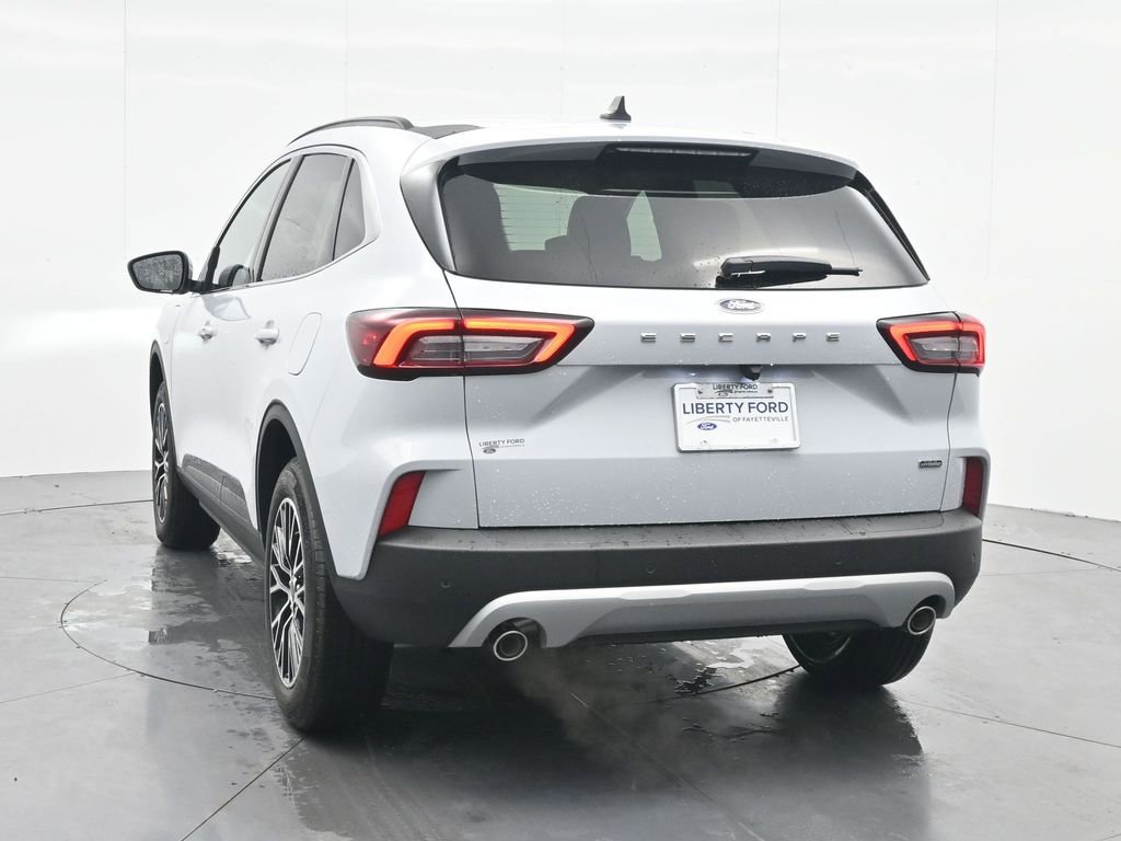 New 2026 Ford Escape SE image 9