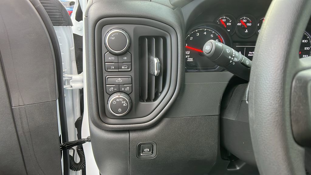 New 2025 Chevrolet Silverado 1500 W/T w/ Trailering Package image 15
