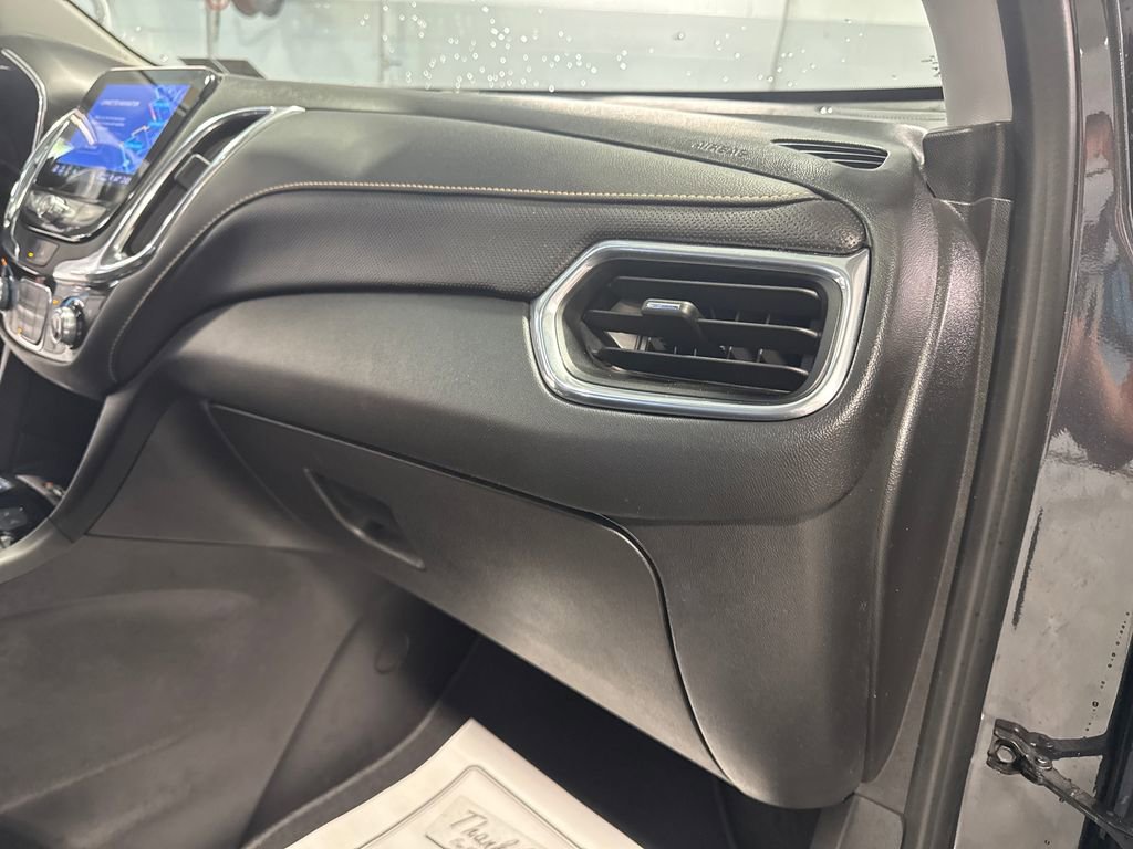 Used 2022 Chevrolet Equinox Premier AWD/4WD image 35