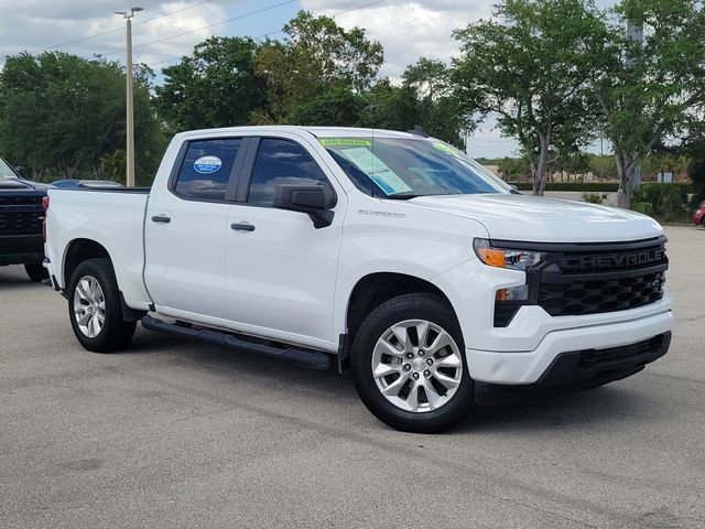 Certified 2024 Chevrolet Silverado 1500 Custom RWD image 1