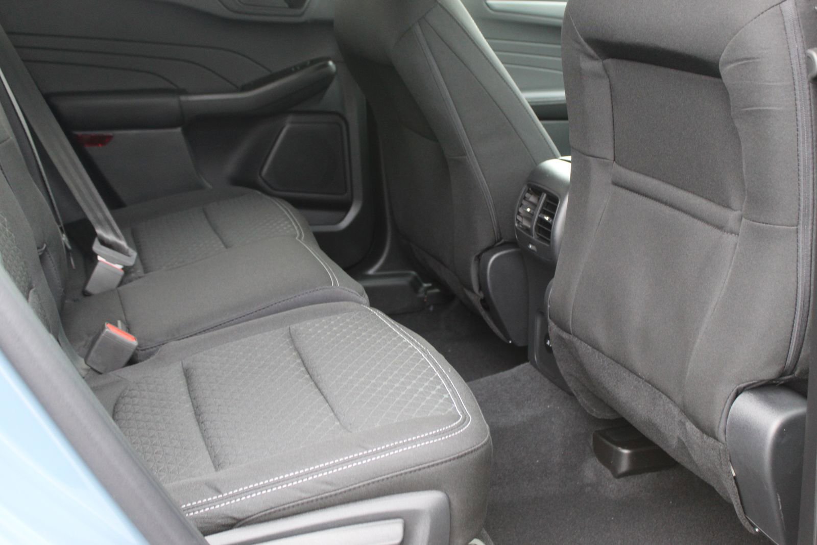 New 2026 Ford Escape Active w/ Cold Weather Package image 15