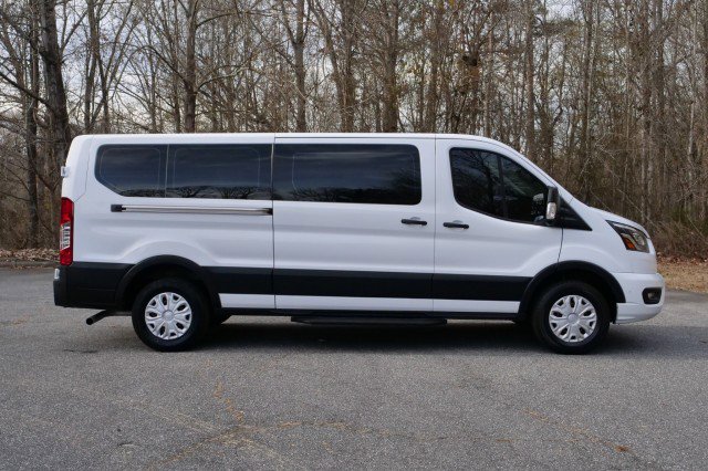 Used 2023 Ford Transit 350 XLT image 35