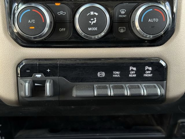 Used 2024 RAM 2500 Laramie w/ Safety Group AWD/4WD image 19