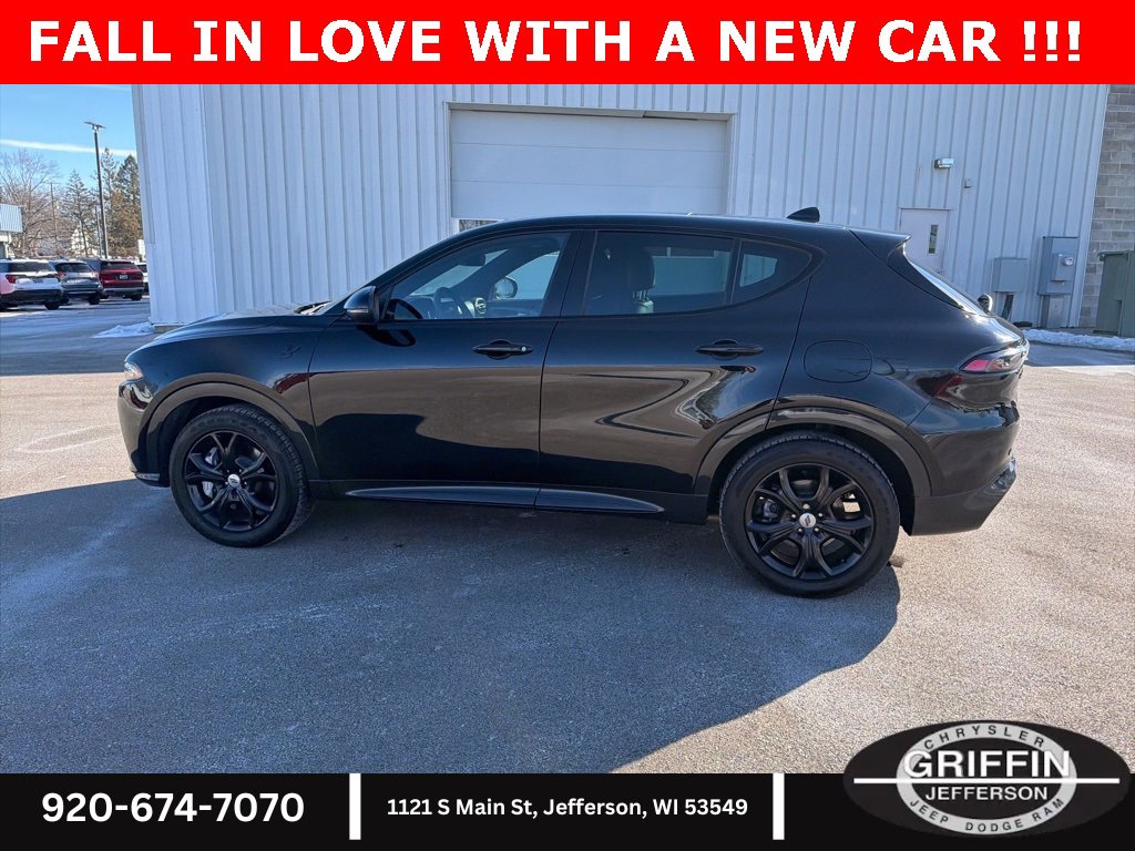 Used 2024 Dodge Hornet R/T Plus w/ R/T Blacktop Package image 18