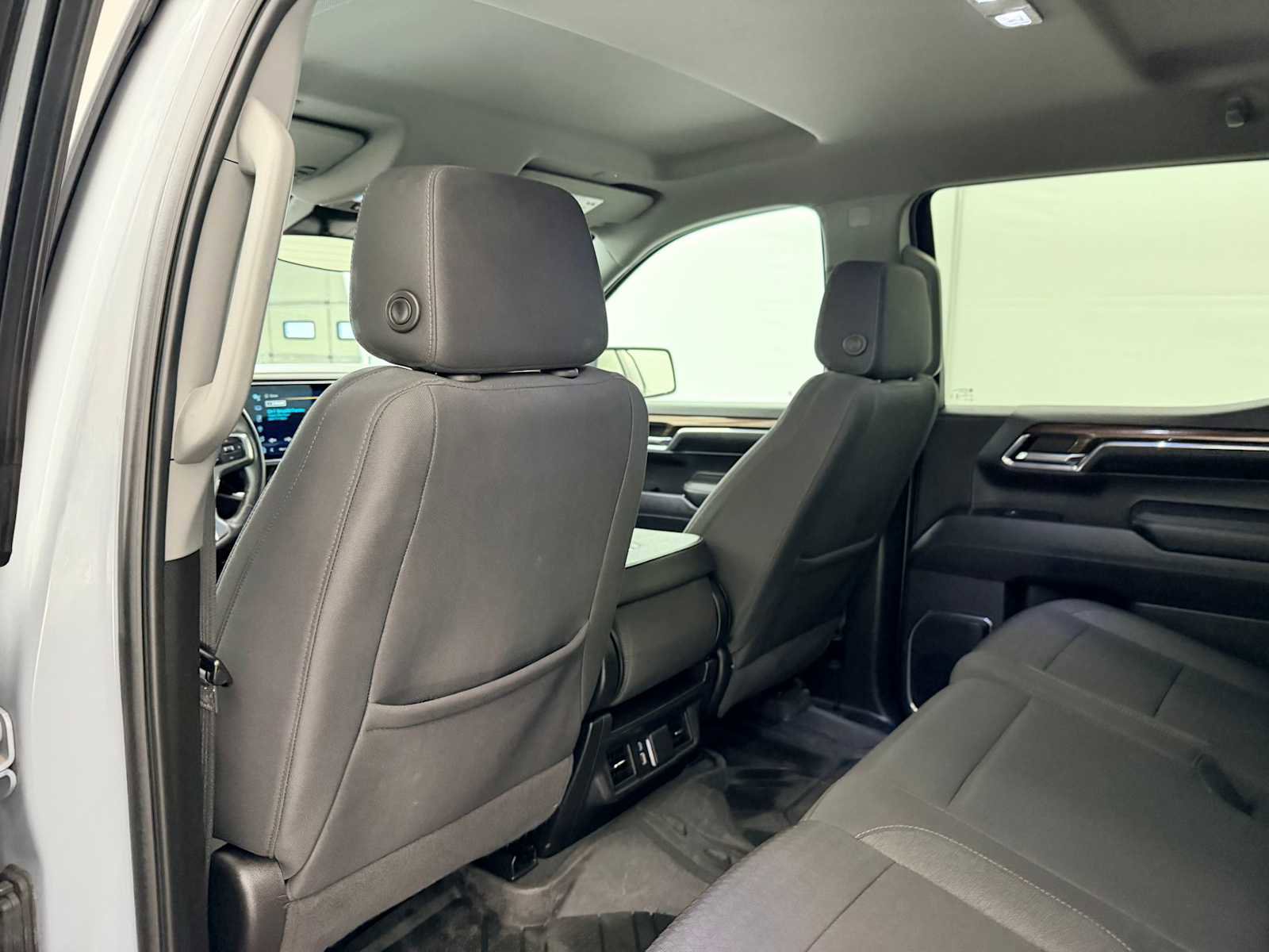 Used 2024 Chevrolet Silverado 1500 LT image 20