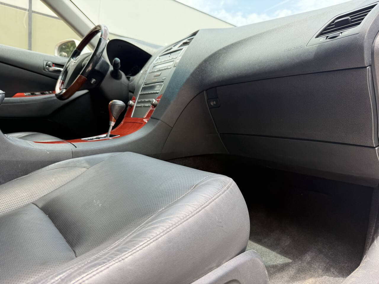 Used 2007 Lexus ES 350 w/ Premium Plus Pkg FWD image 19