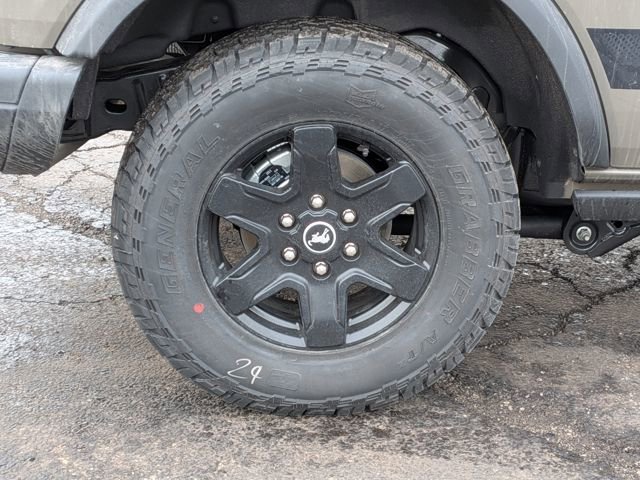 New 2025 Ford Bronco Big Bend w/ Black Diamond Package AWD/4WD image 9