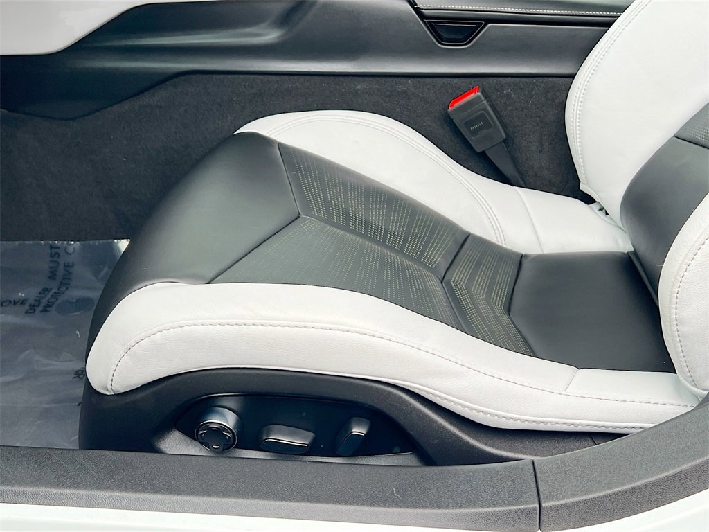 Used 2025 Chevrolet Corvette Stingray Premium Conv w/ Z51 Performance Package image 20