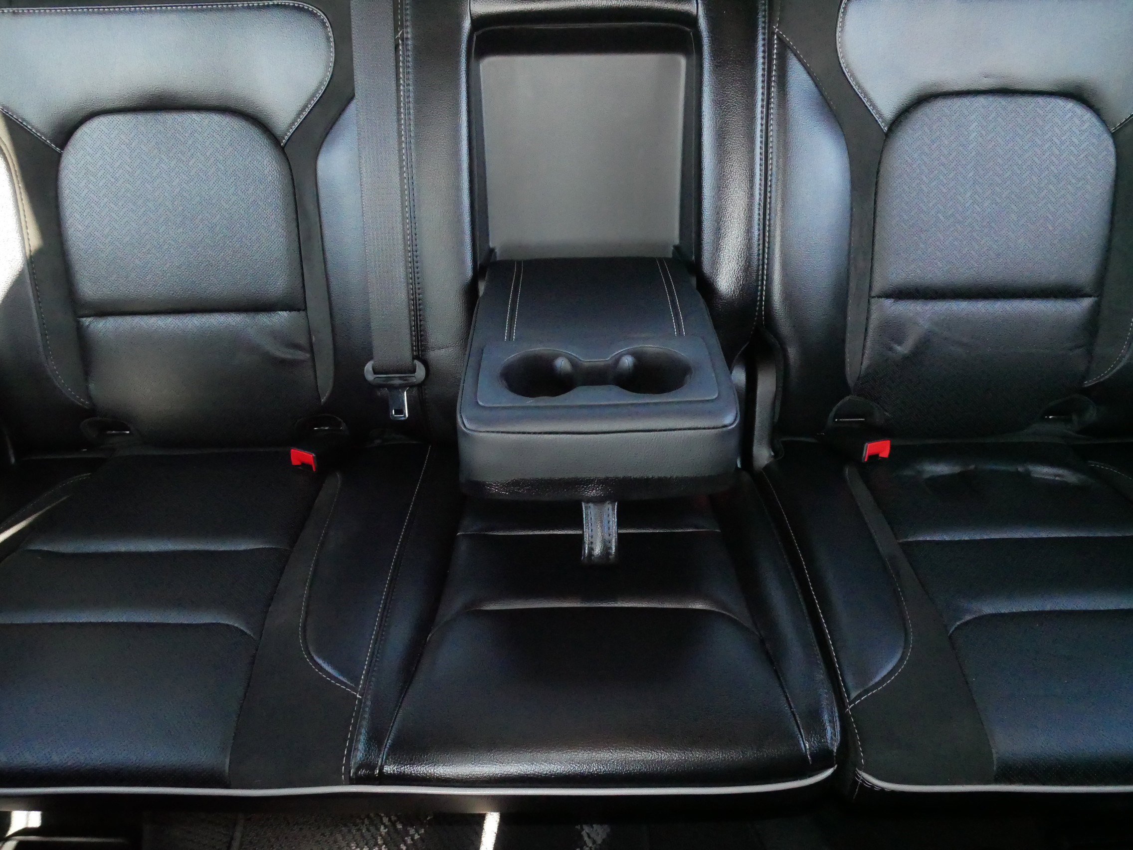 Used 2023 RAM 1500 Laramie image 12