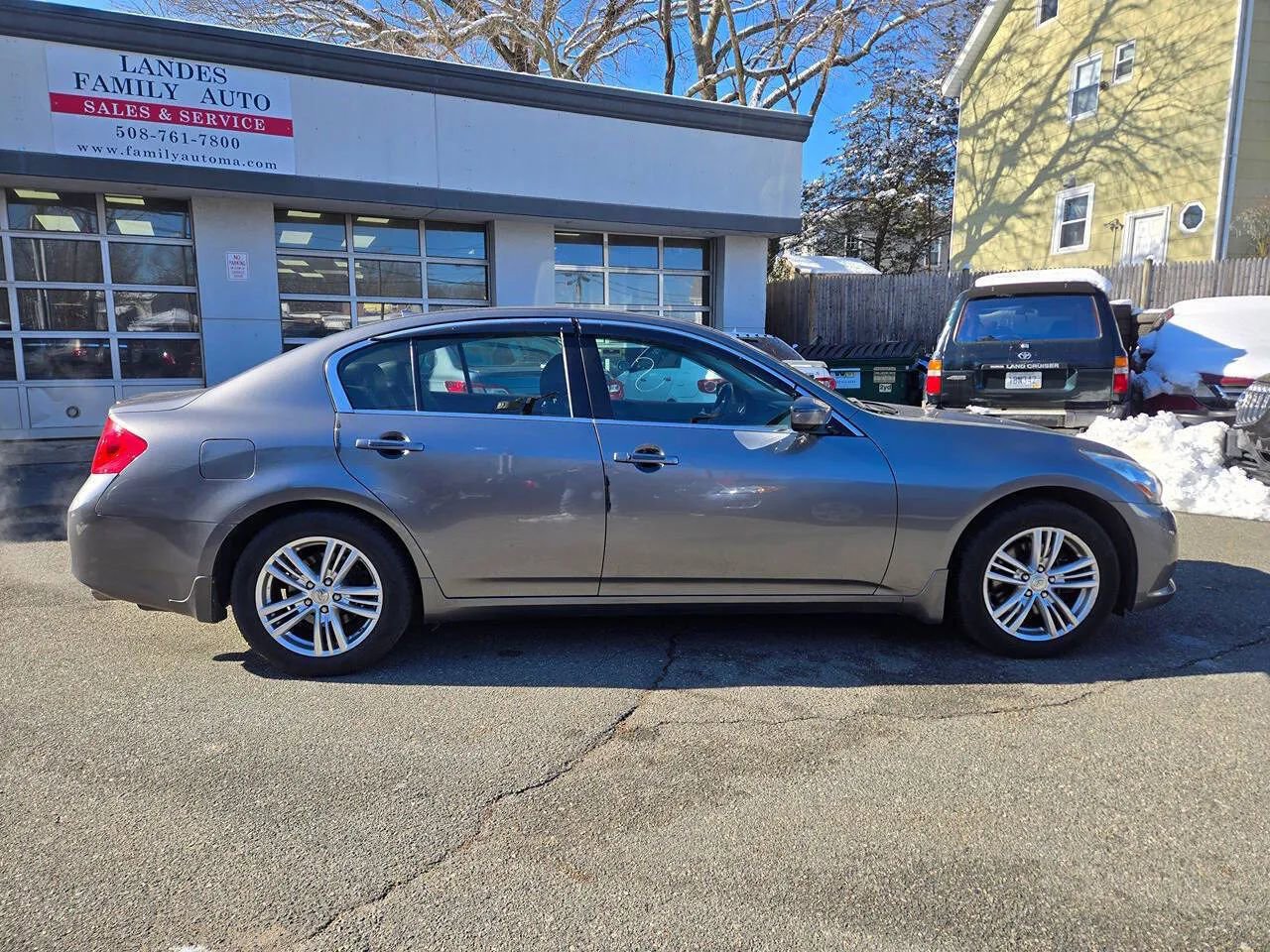 Used 2013 INFINITI G37 x Sedan w/ Premium Pkg AWD/4WD image 31