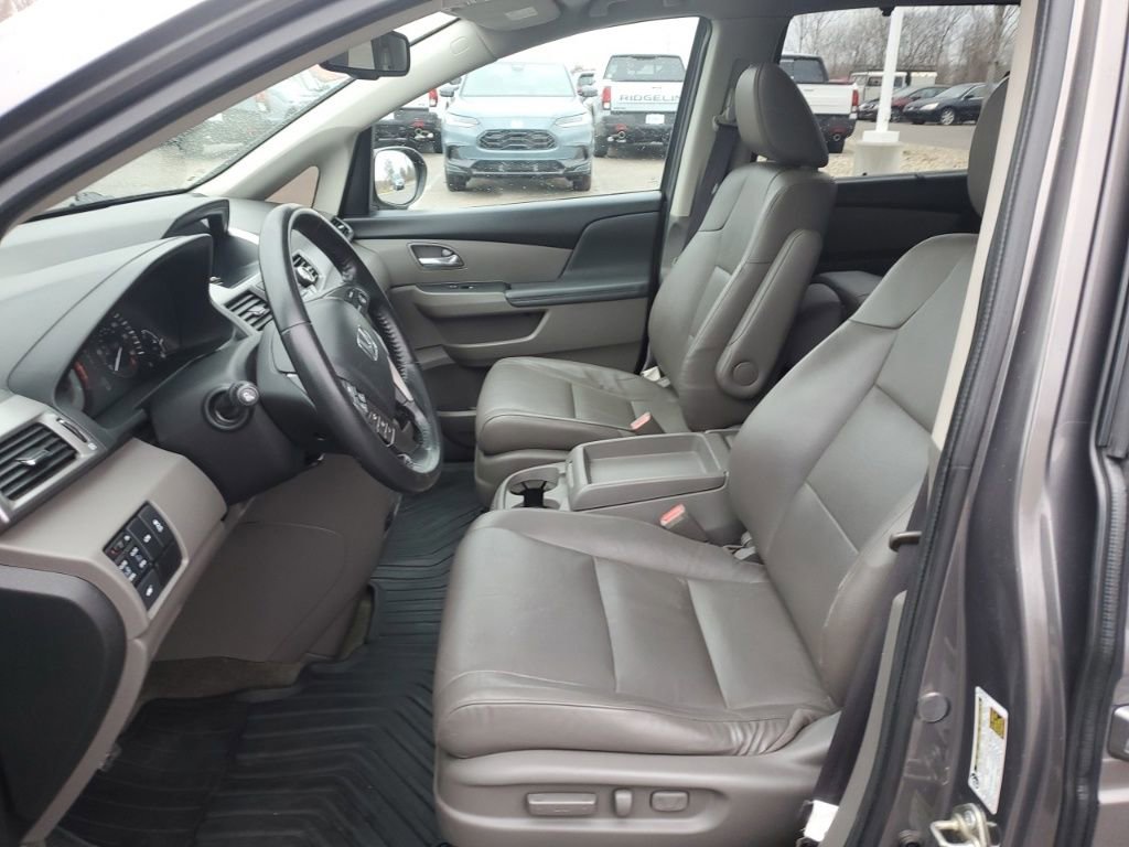 Used 2015 Honda Odyssey EX-L image 12