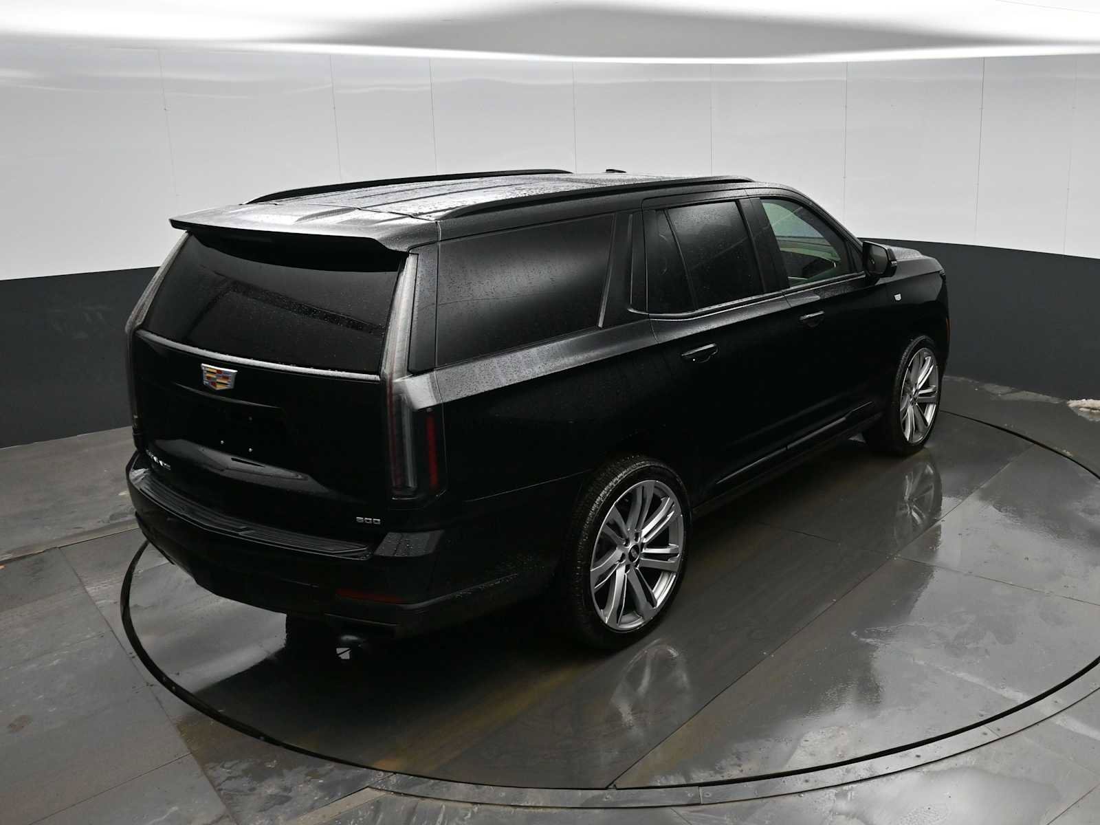 Used 2025 Cadillac Escalade Sport w/ Touring Package image 32