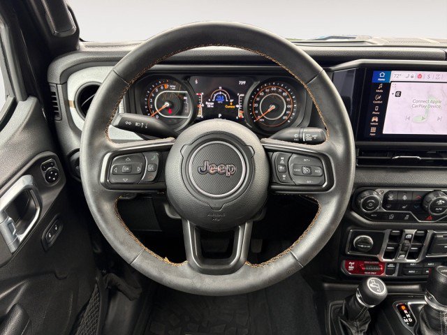 Used 2024 Jeep Gladiator Sport AWD/4WD image 12