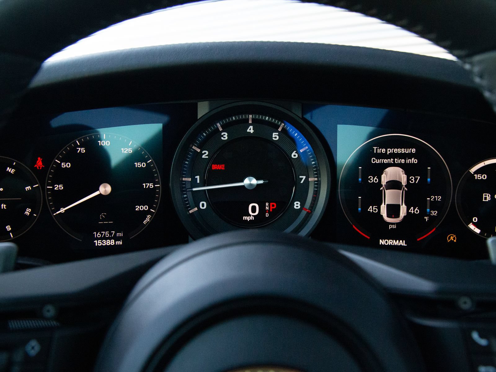 Certified 2024 Porsche 911 Carrera RWD image 17