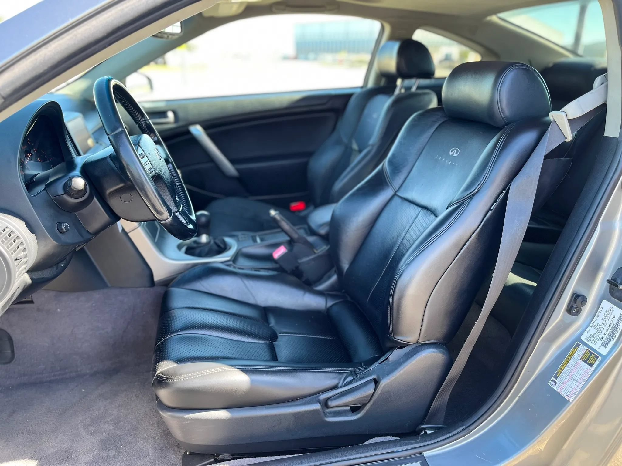 Used 2004 INFINITI G35 Coupe w/ Premium Pkg RWD image 10