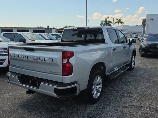 Used 2022 Chevrolet Silverado 1500 Custom image 3