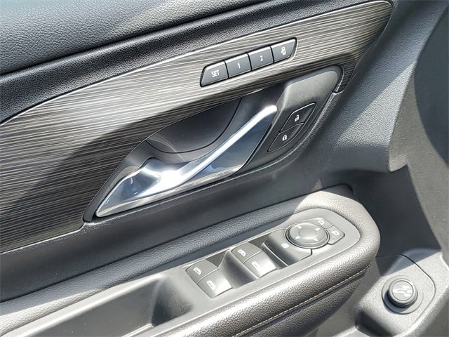 Certified 2020 GMC Terrain SLT w/ Preferred Package image 23