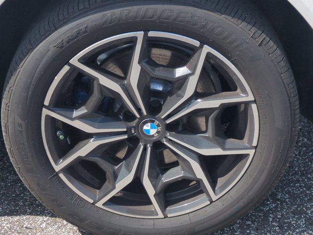 Used 2023 BMW X3 M40i image 13