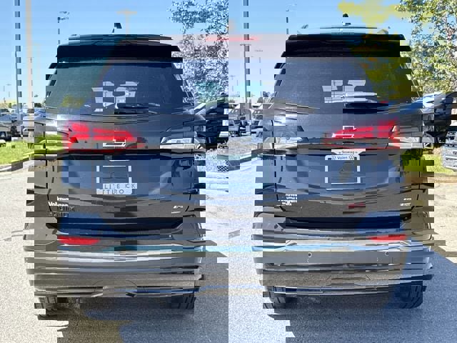 Used 2023 Chevrolet Equinox RS image 4