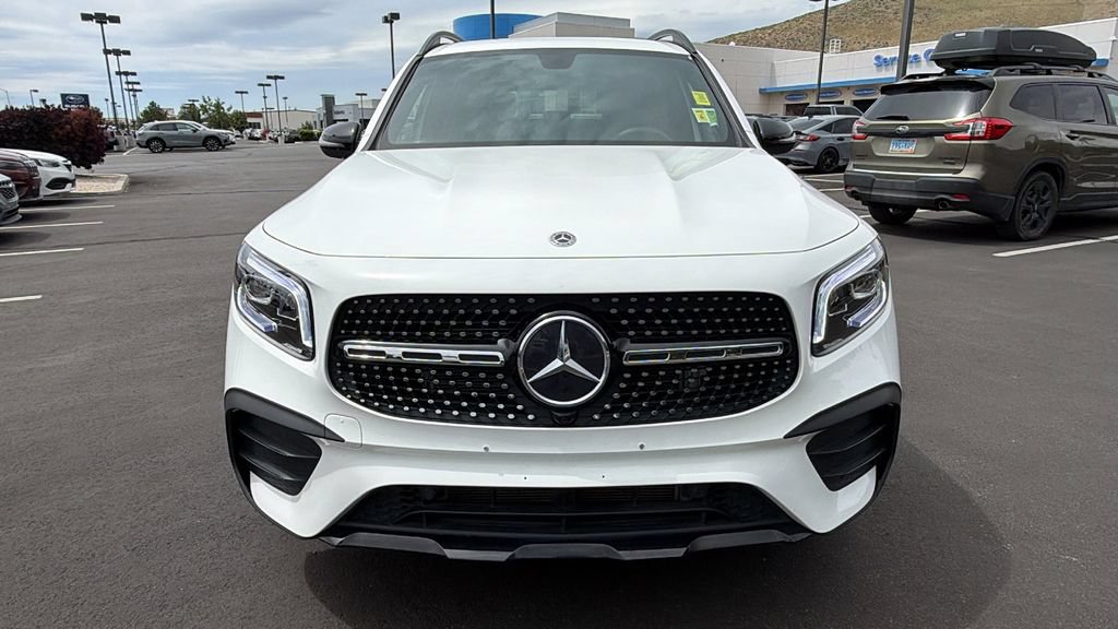 Used 2023 Mercedes-Benz GLB 250 4MATIC image 8