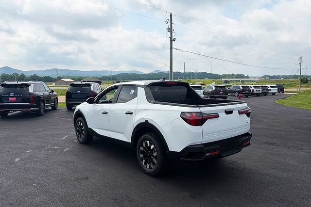 New 2026 Hyundai Santa Cruz SE AWD/4WD image 5
