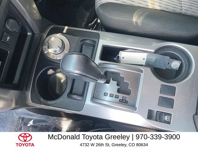 Used 2022 Toyota 4Runner SR5 AWD/4WD image 20