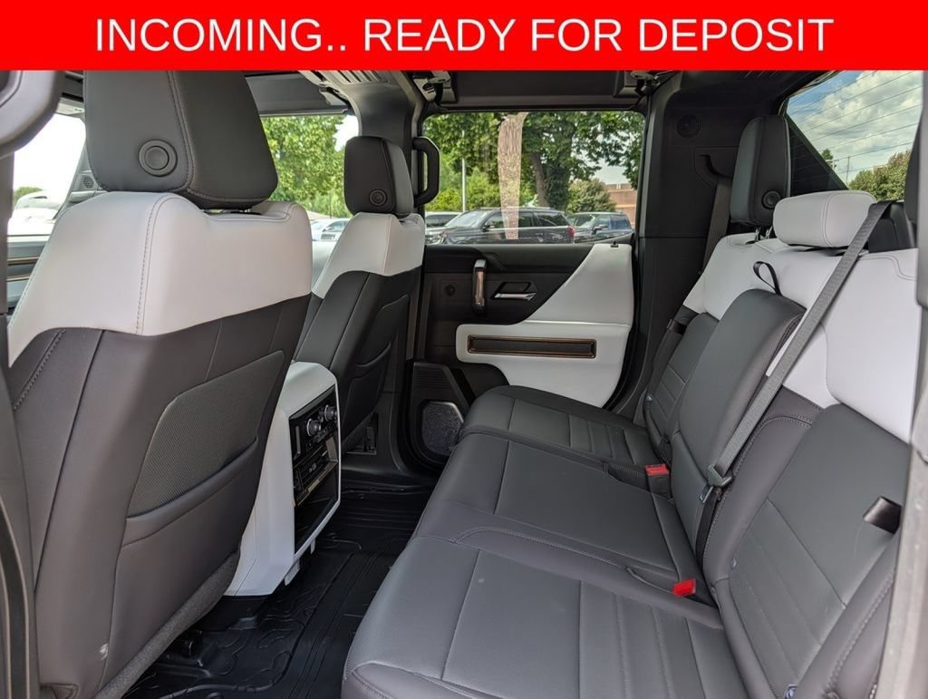 Used 2025 GMC Hummer EV 3X AWD/4WD image 28