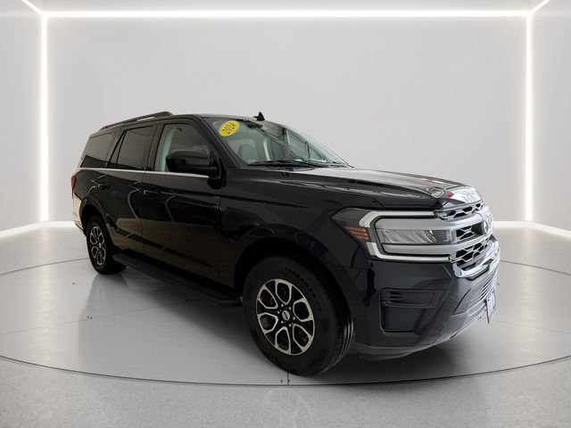 Used 2024 Ford Expedition XLT AWD/4WD image 10