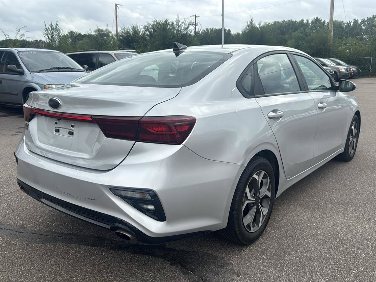 Used 2019 Kia Forte LXS FWD image 5