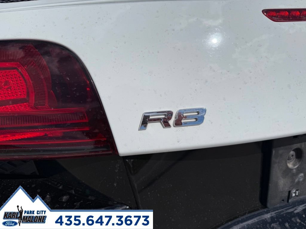 Used 2011 Audi R8 V10 AWD/4WD image 10