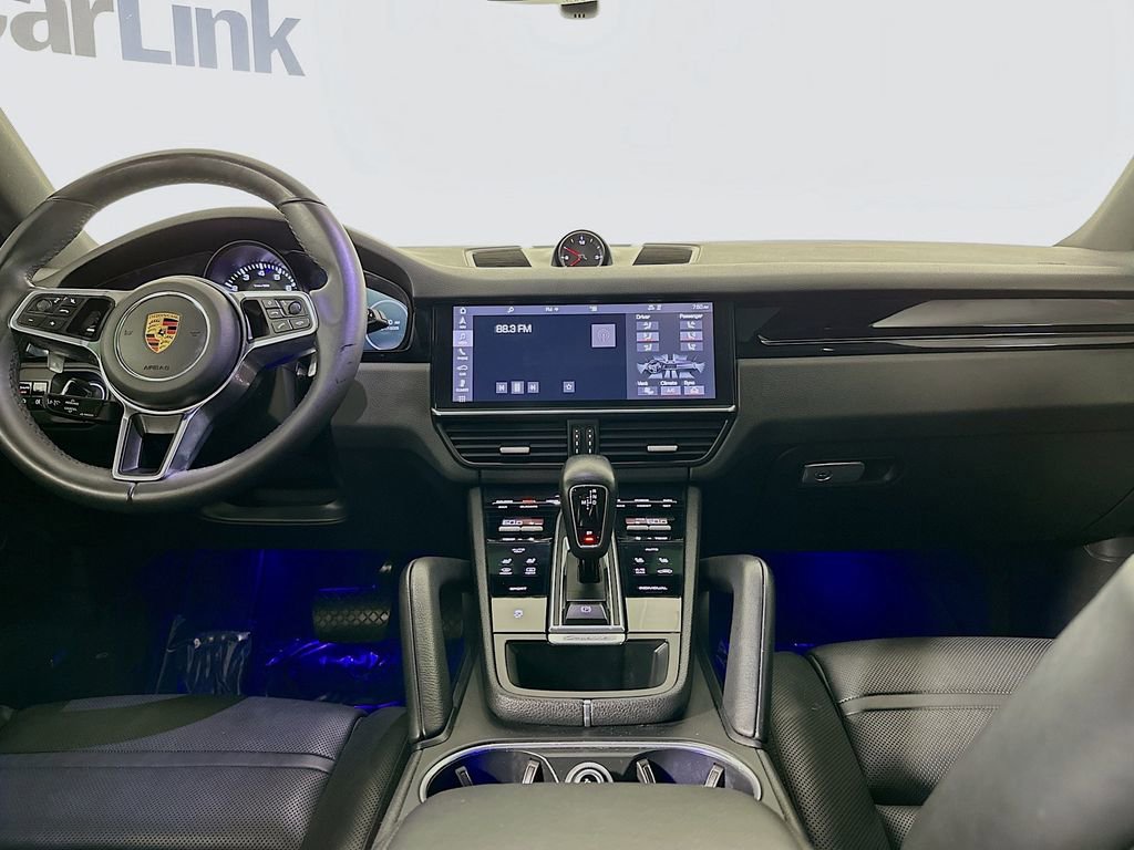 Used 2019 Porsche Cayenne Base image 29