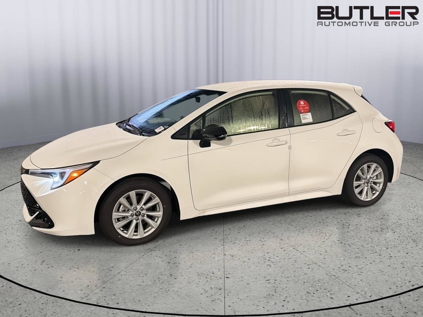 New 2027 Toyota Corolla SE FWD image 3