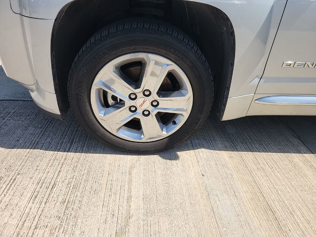 Used 2015 GMC Terrain Denali image 4