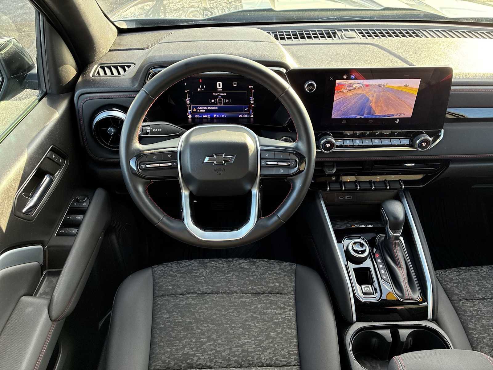 Used 2023 Chevrolet Colorado Z71 image 10