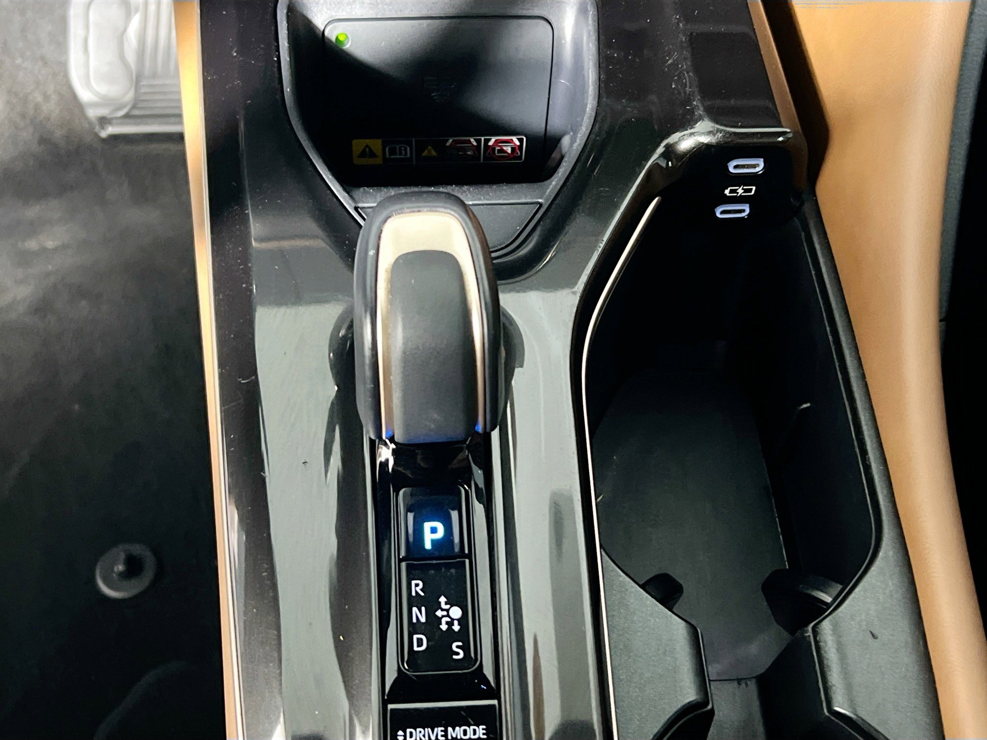 Used 2025 Toyota Crown Signia AWD/4WD image 25
