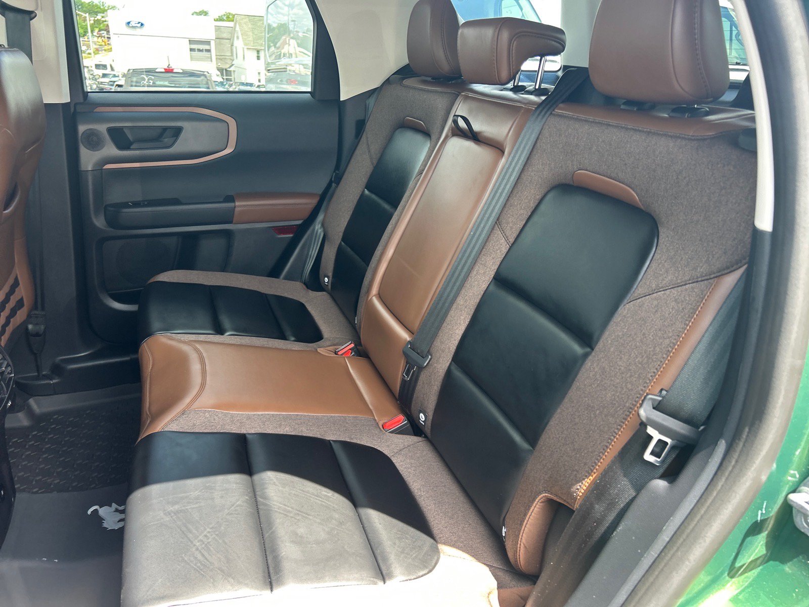 Certified 2025 Ford Bronco Sport Outer Banks w/ Outer Banks Tech Package+ AWD/4WD image 11