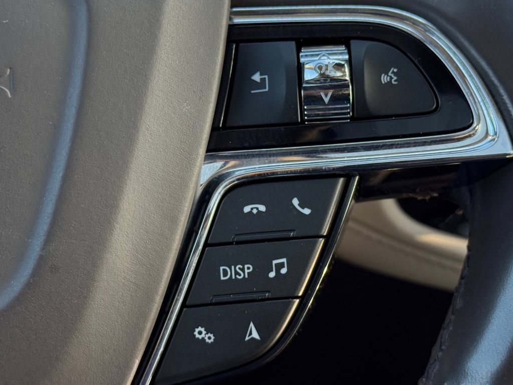 Used 2023 Lincoln Nautilus Reserve AWD/4WD image 20