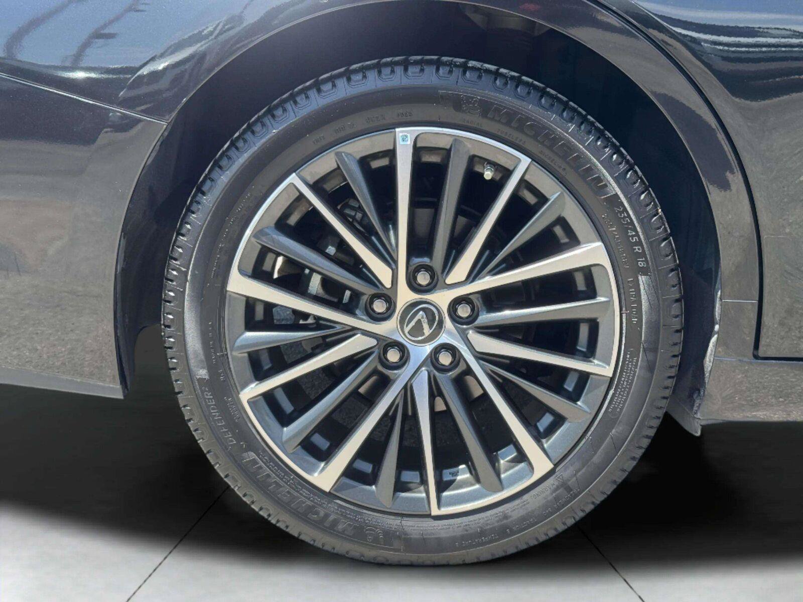 Used 2024 Lexus ES 350 w/ Premium Package FWD image 61